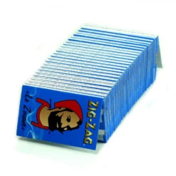 Feuilles à Rouler Zig Zag Bleu - Lot De 25 Carnets -Magasin De Fournitures Pour Fumeurs 25 carnets de feuilles a rouler zig zag bleu 2